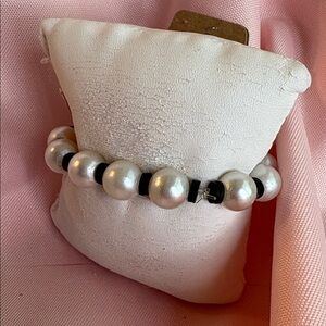 🟢 Elegant Pearl Beaded Bracelet